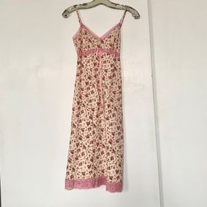 Betsey Johnson ditsy floral slip dress. Size 4. Vintage.